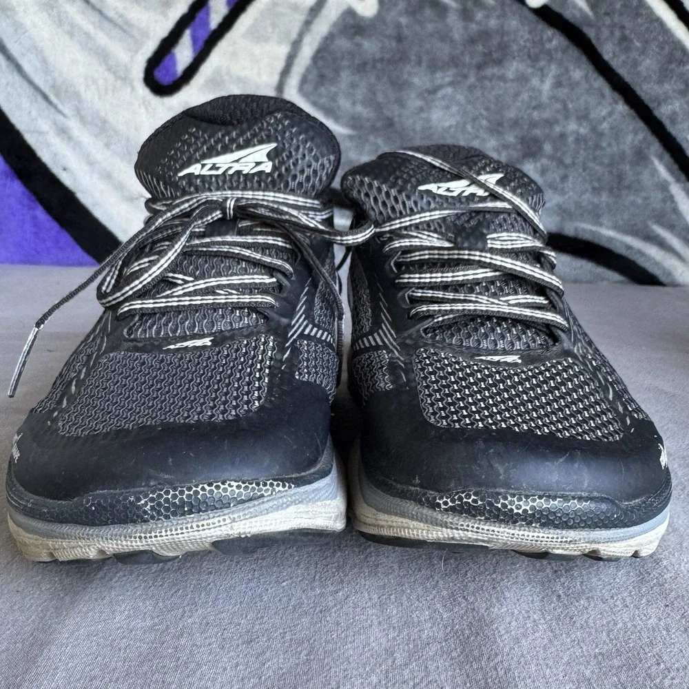 Altra paradigm sneakers